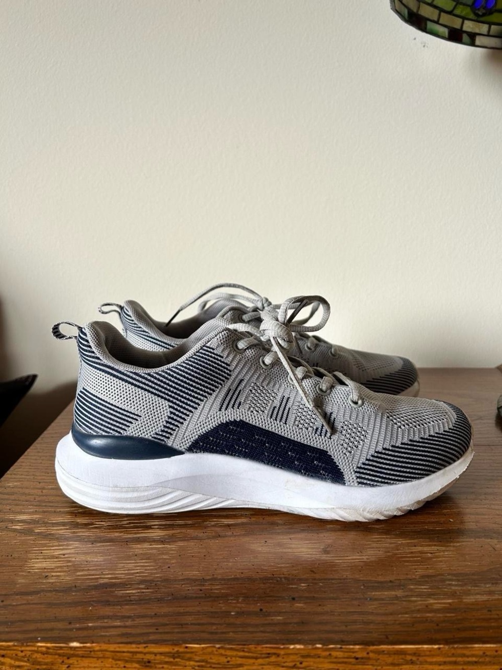 Lightweight Knit Running Sneakers in Gray and Navy